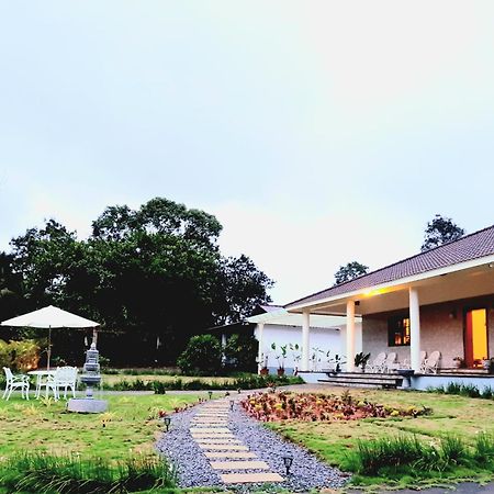 Villa Wodeyarmutt Tropical Luxury Living Sringeri Buitenkant foto
